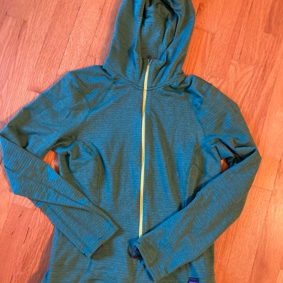 W's Patagonia Capilene Thermal One Piece Suit - Picture 7 of 9